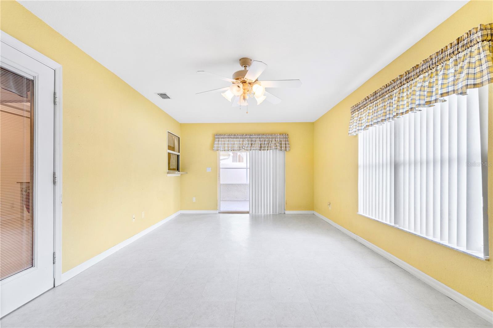 OCALA WATERWAY ESTATE - Residential