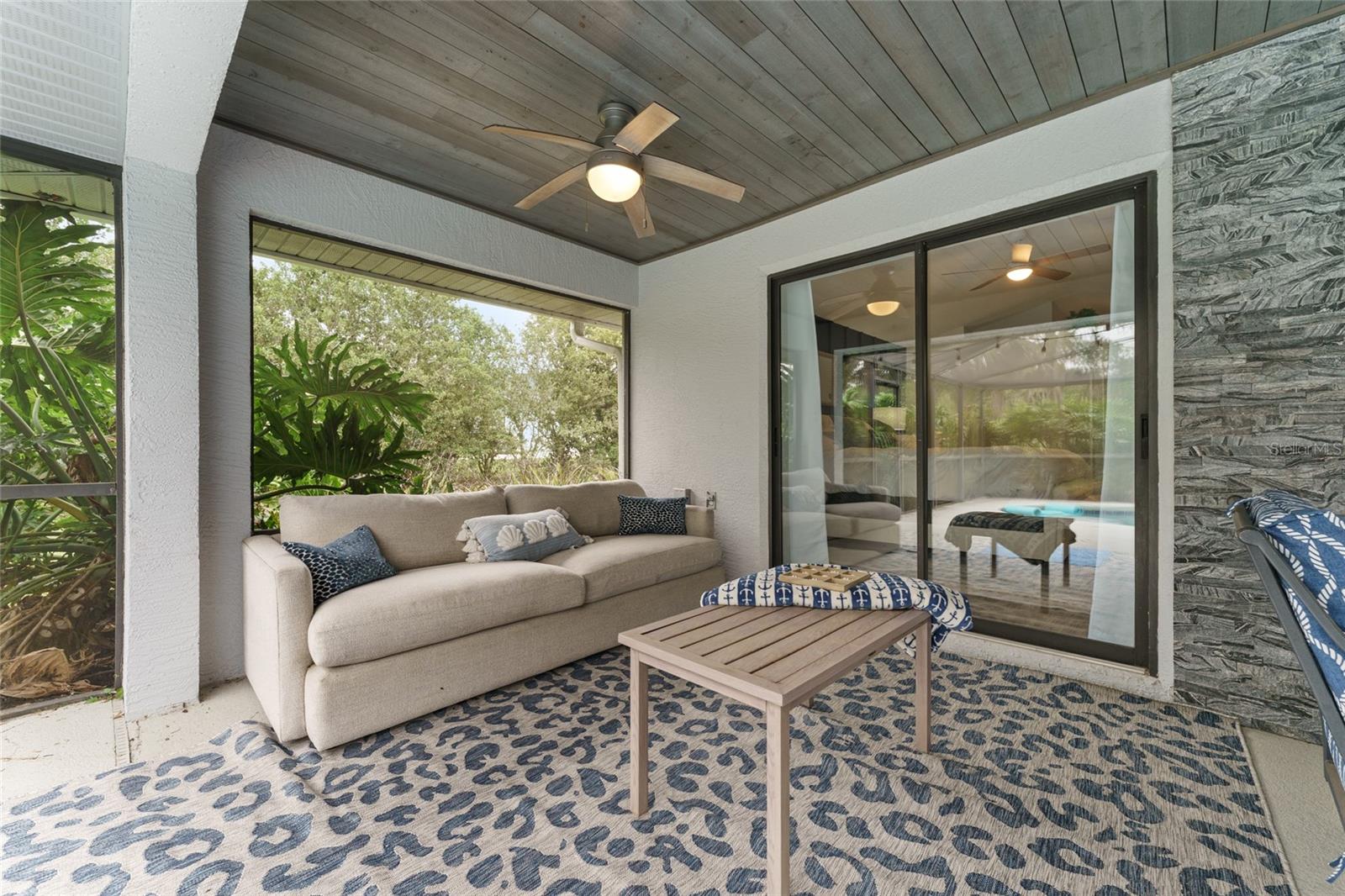 GOLDEN HILLS TURF & COUNTRY CLUB - Residential