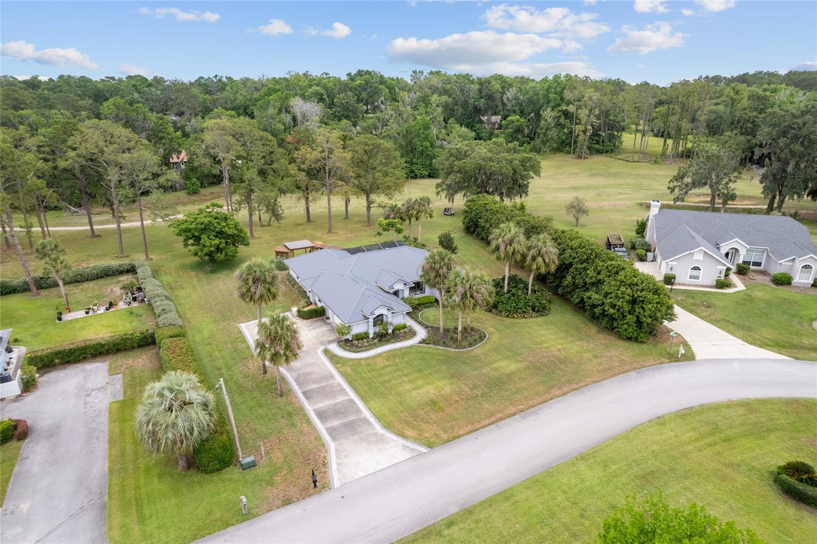 GOLDEN HILLS TURF & COUNTRY CLUB - Residential