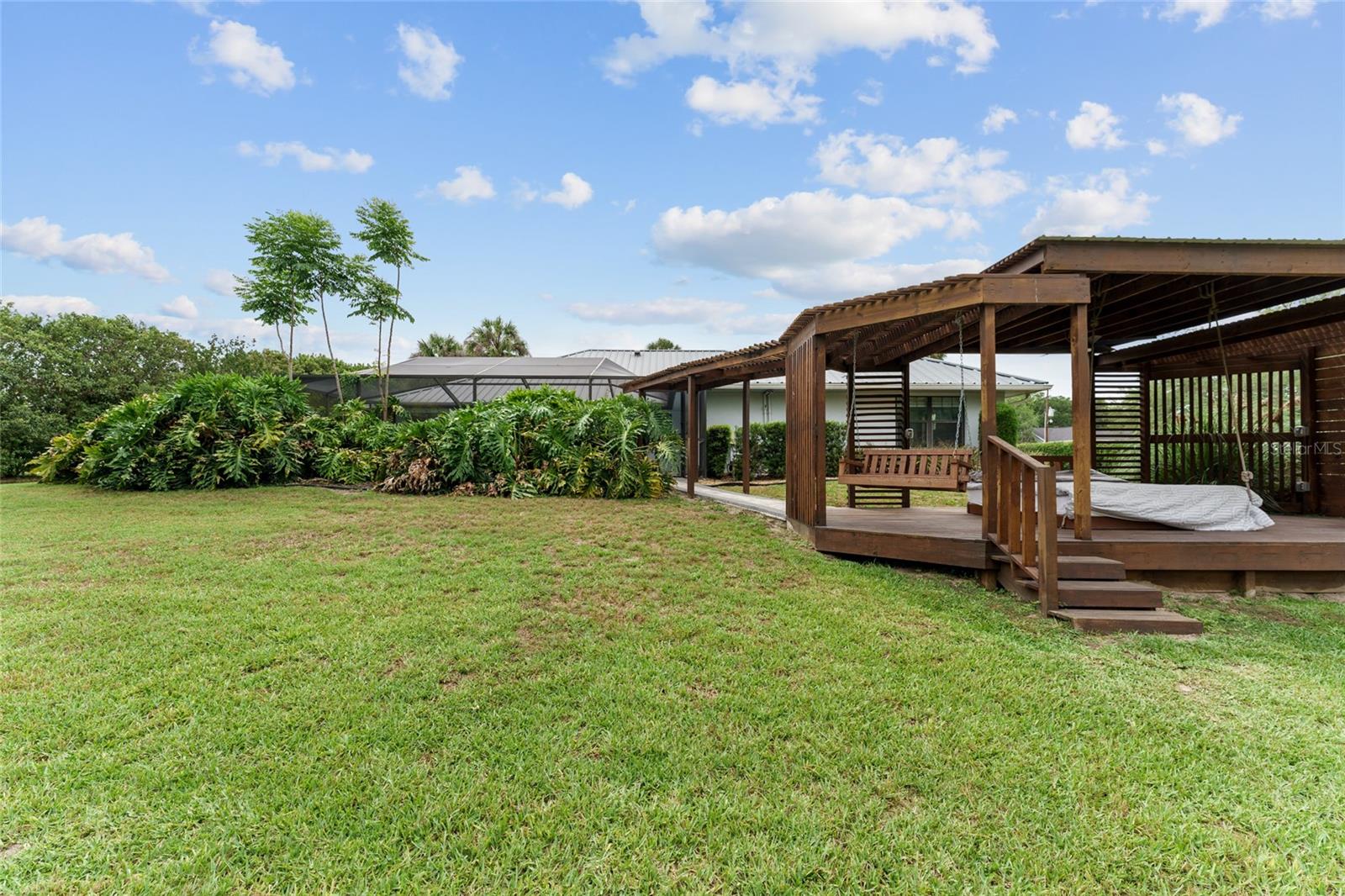 GOLDEN HILLS TURF & COUNTRY CLUB - Residential