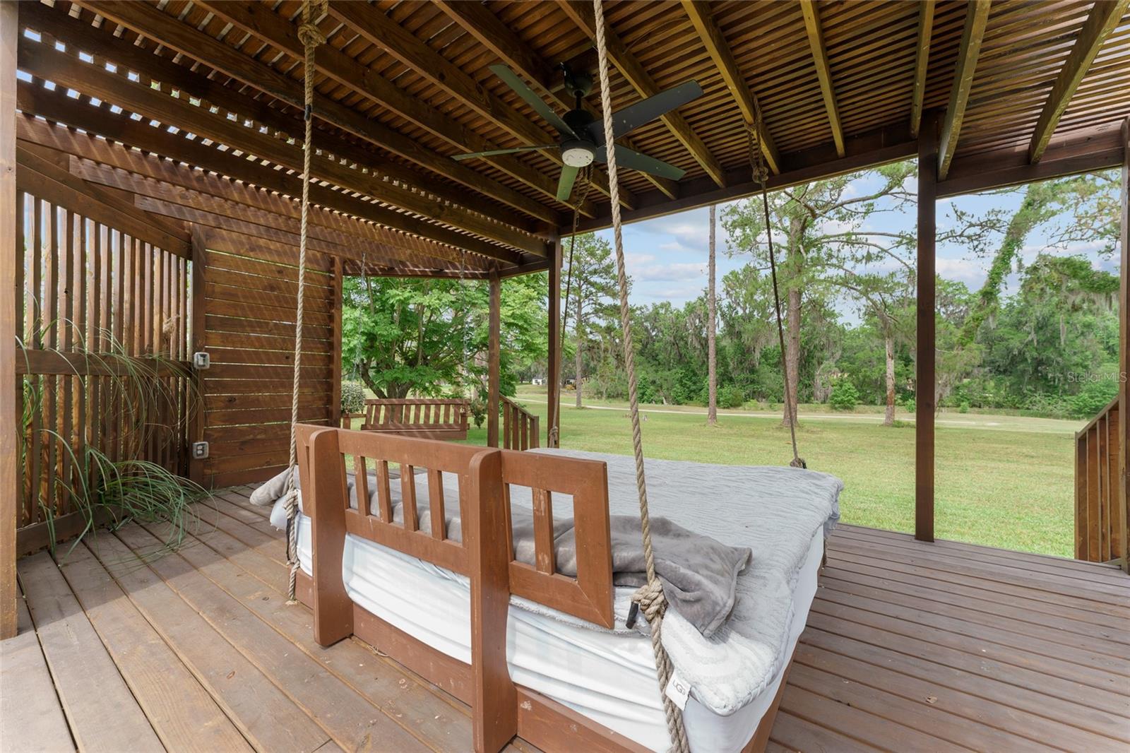 GOLDEN HILLS TURF & COUNTRY CLUB - Residential