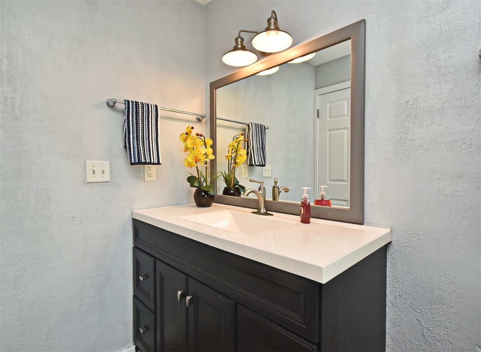 BAYWOOD - Residential