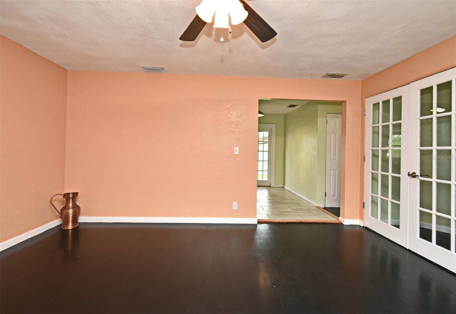 BAYWOOD - Residential