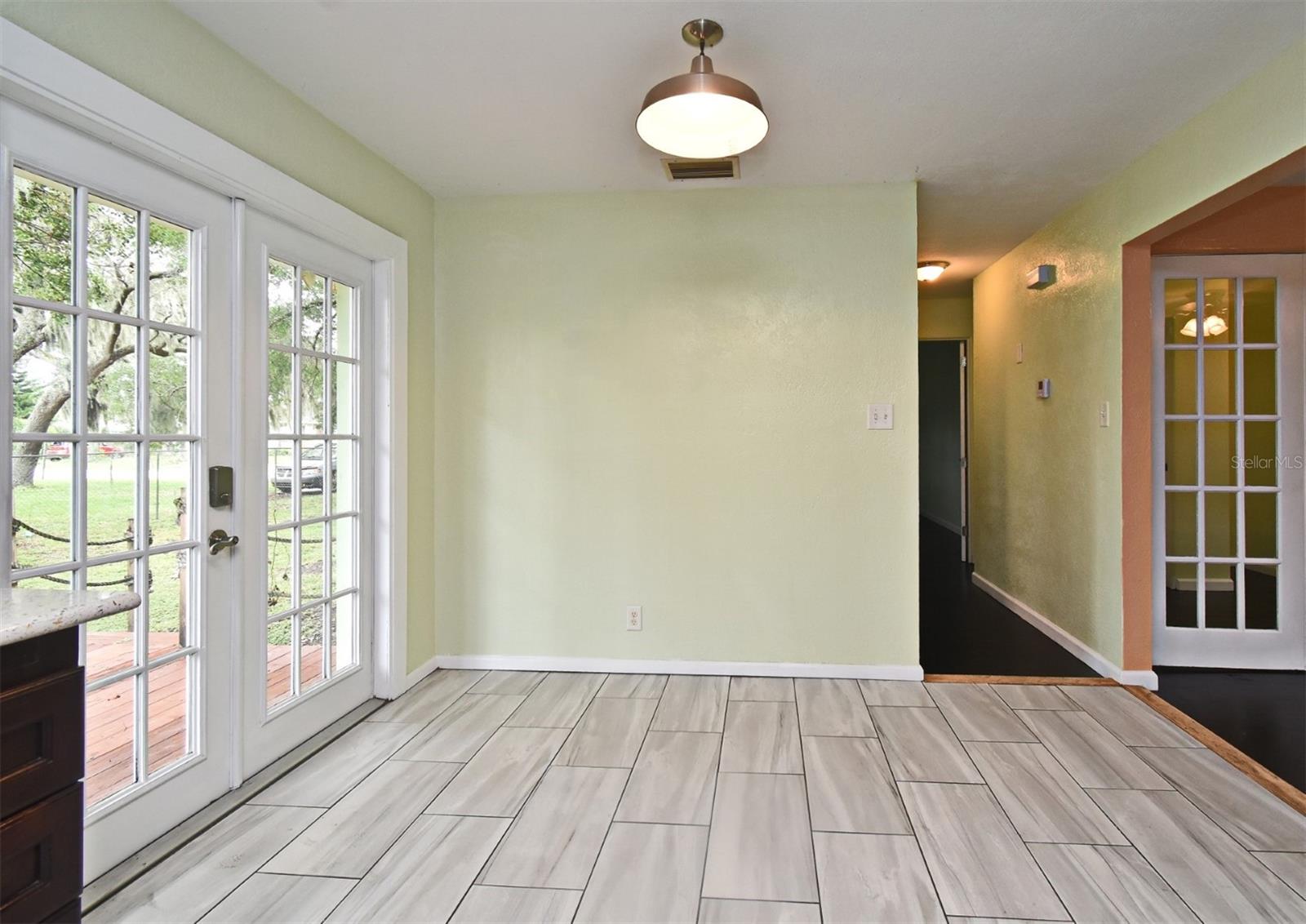 BAYWOOD - Residential