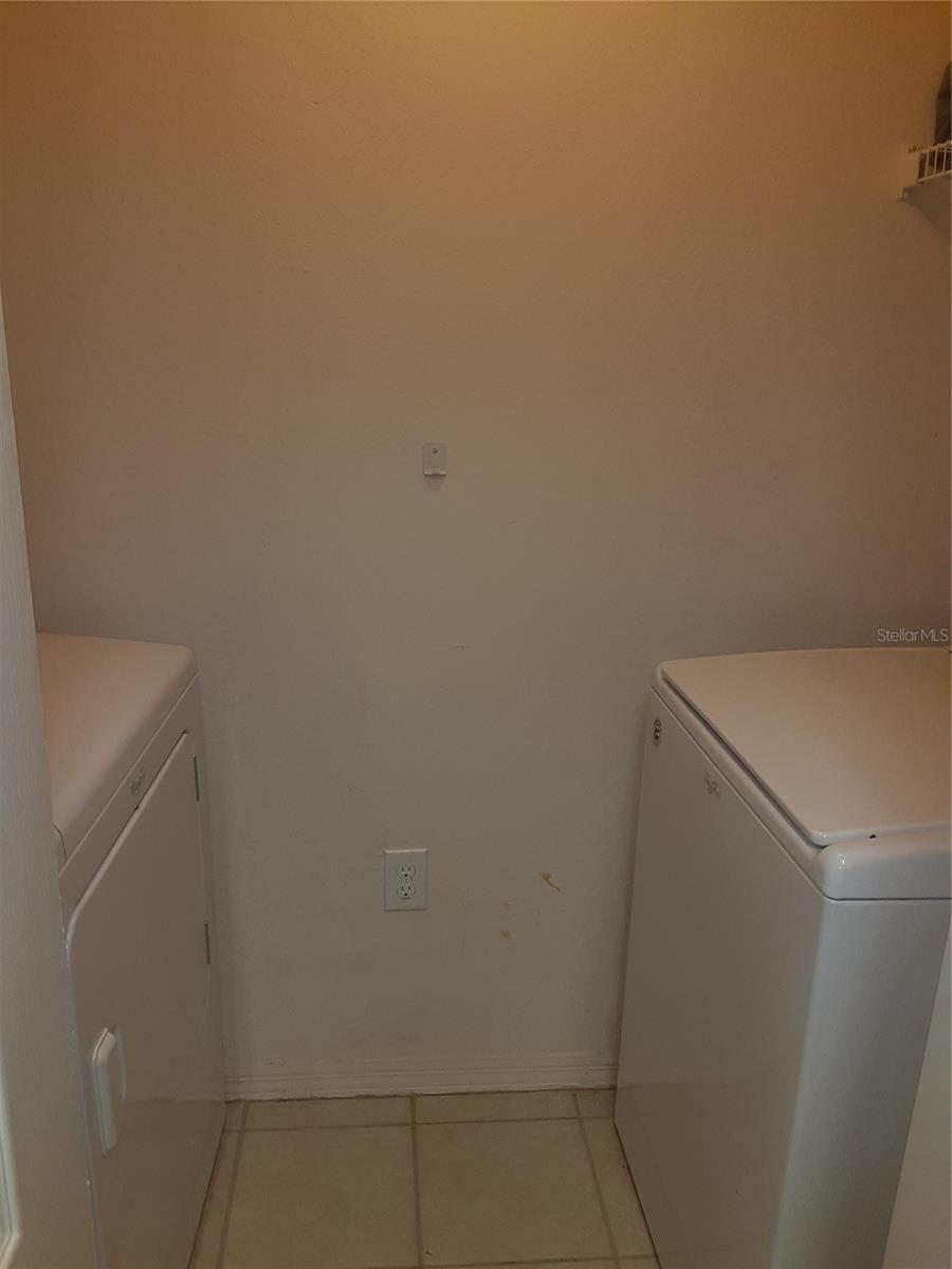 BELLA VILLINO III - Residential Lease