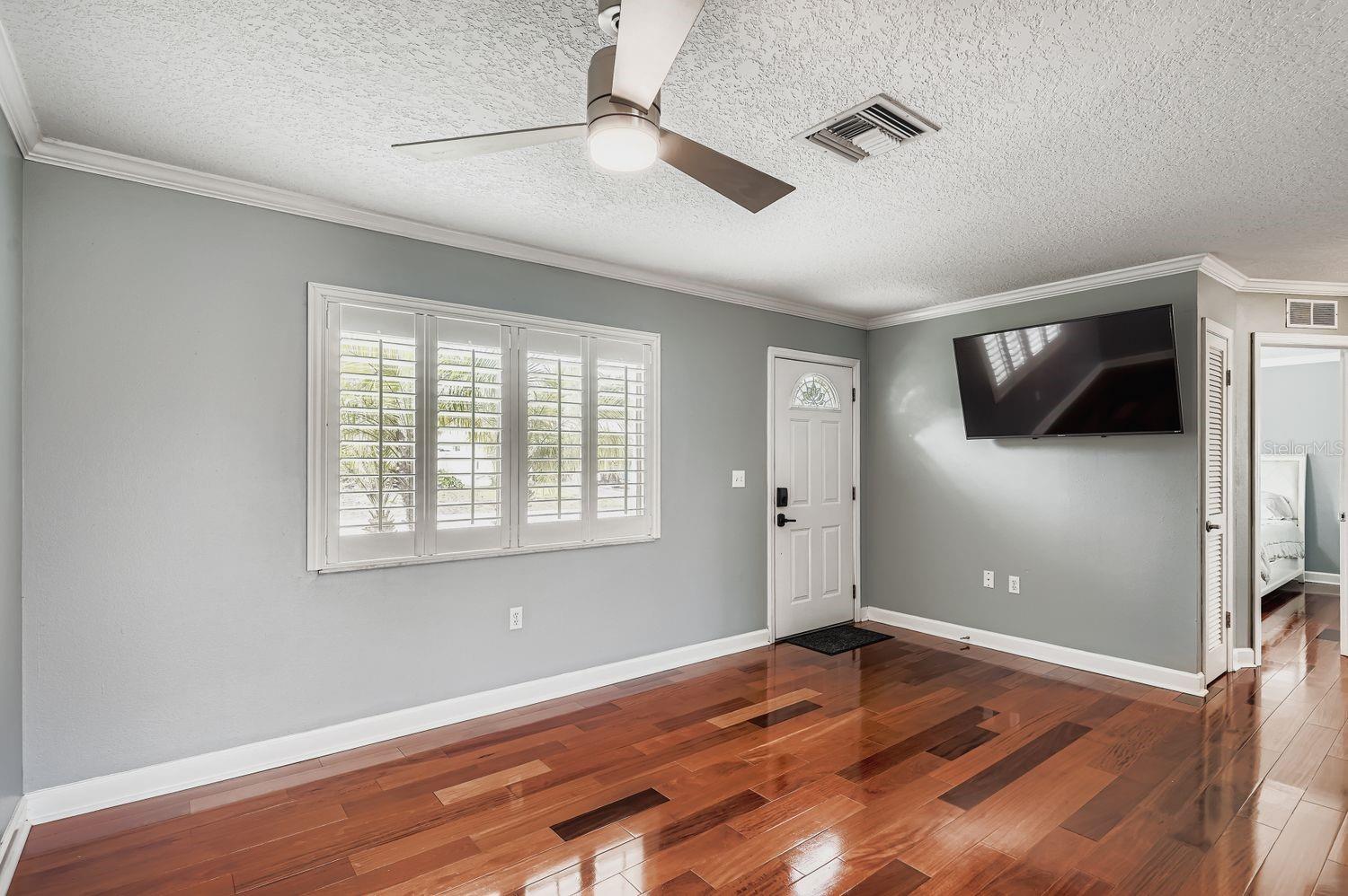 BEACON RUN - - Residential