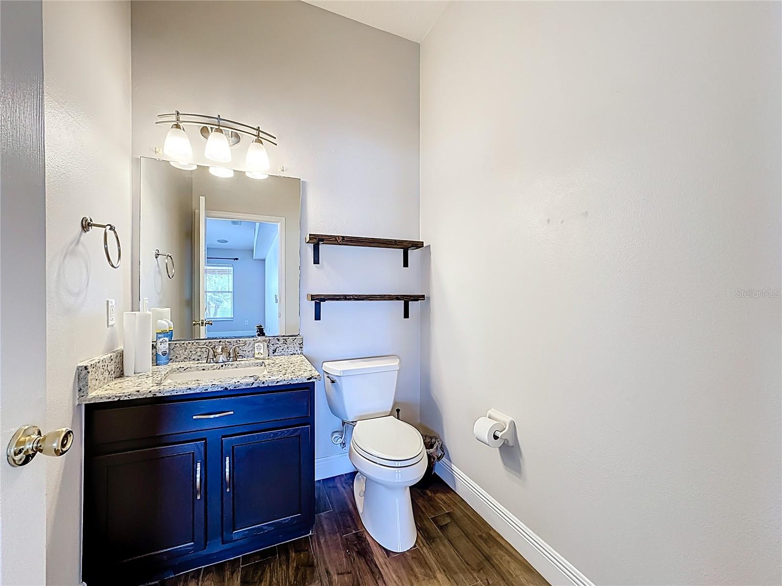 TURNBERRY RESERVE UNIT 1 - Residential Lease