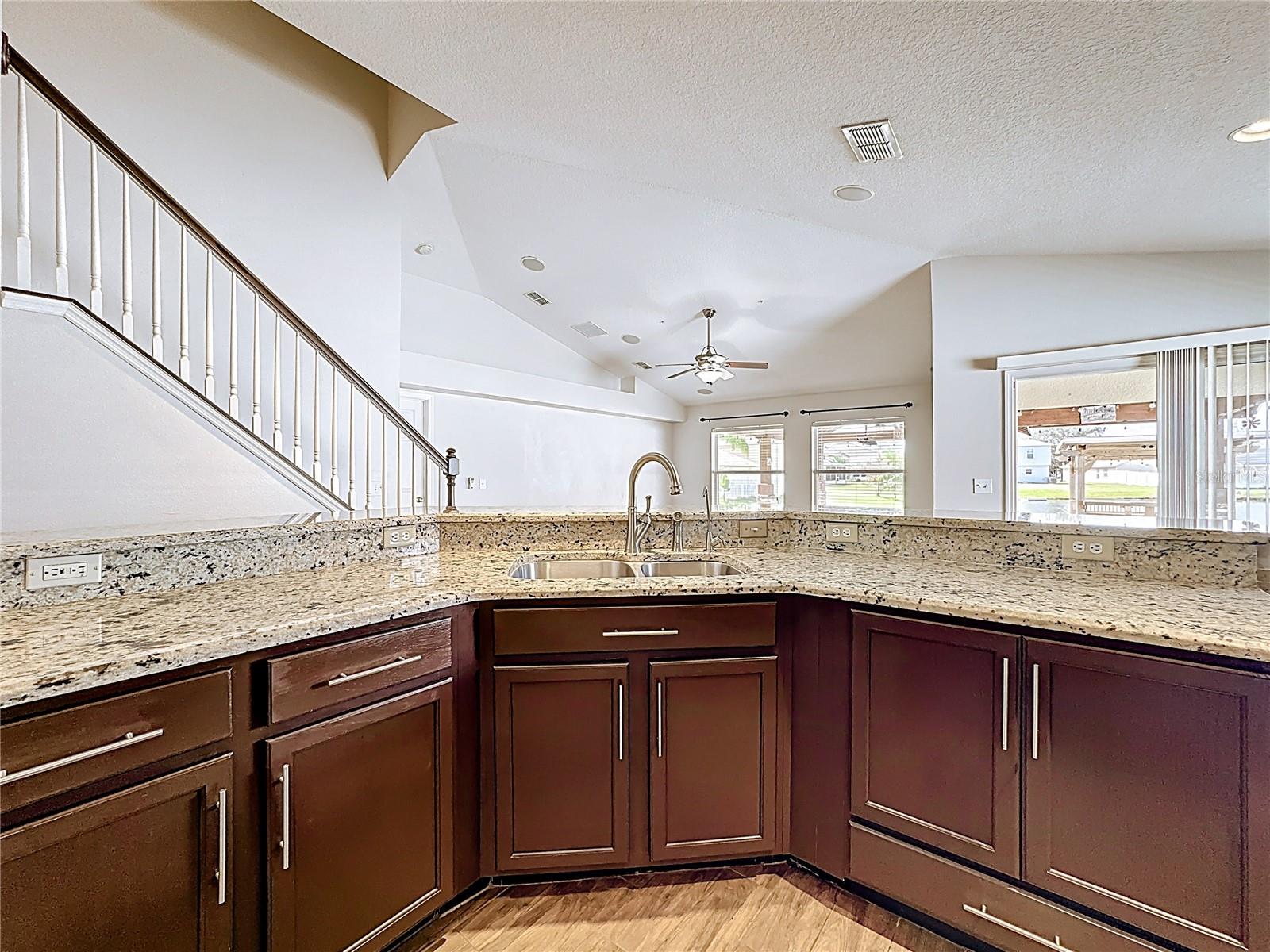 TURNBERRY RESERVE UNIT 1 - Residential Lease