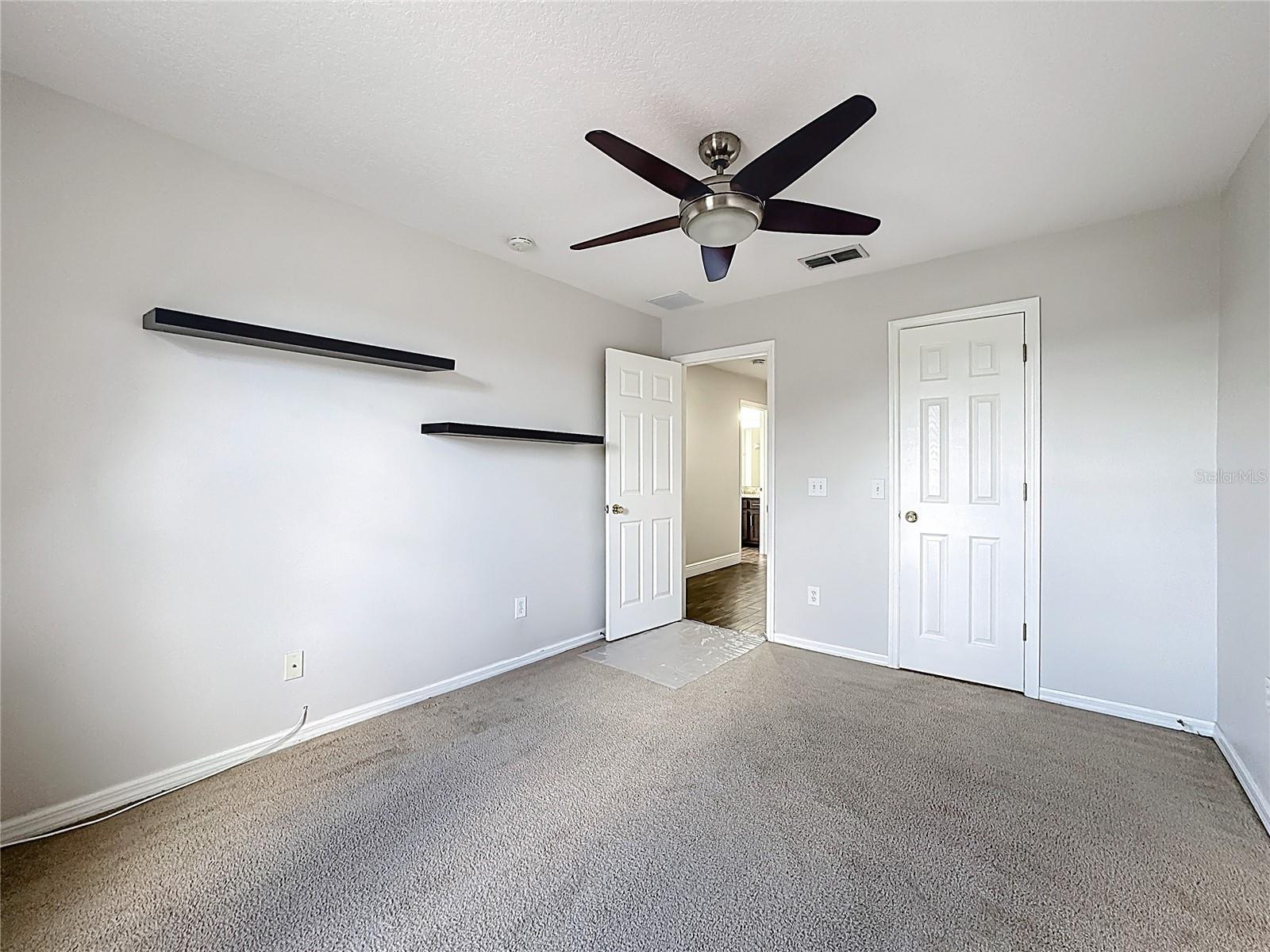 TURNBERRY RESERVE UNIT 1 - Residential Lease