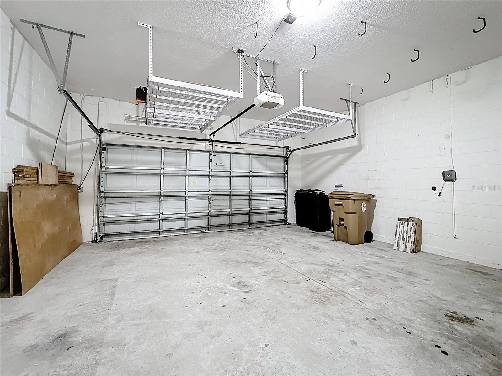 TURNBERRY RESERVE UNIT 1 - Residential Lease