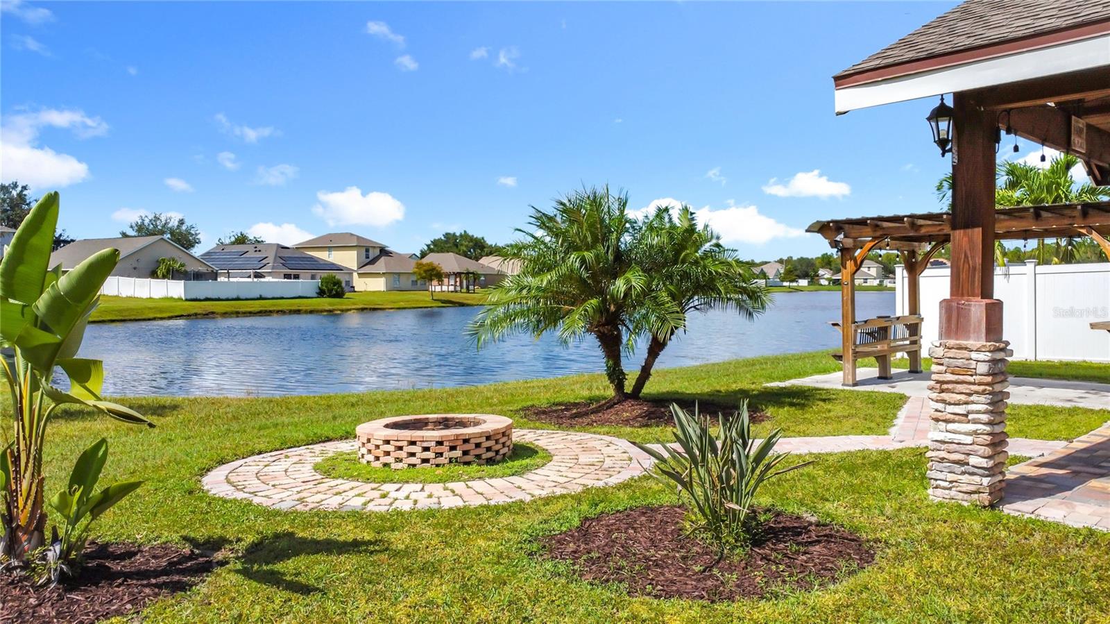 TURNBERRY RESERVE UNIT 1 - Residential Lease