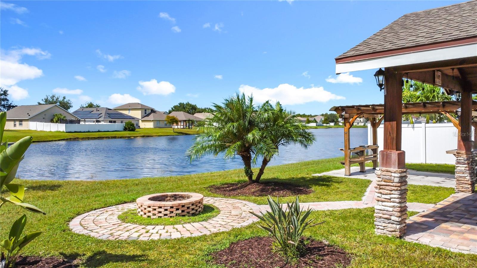 TURNBERRY RESERVE UNIT 1 - Residential Lease