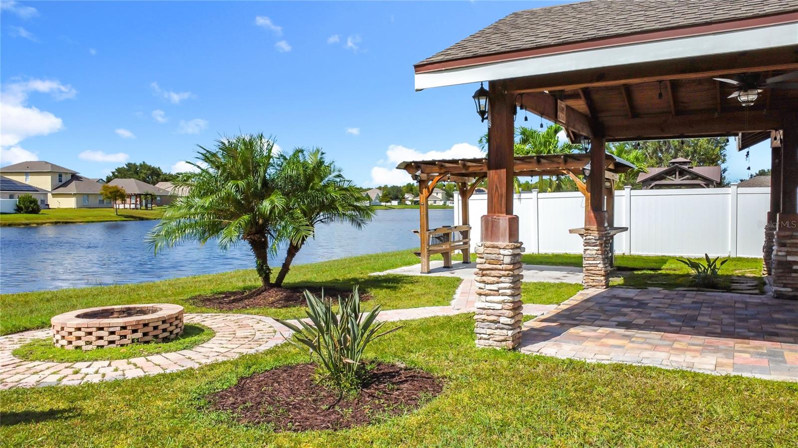 TURNBERRY RESERVE UNIT 1 - Residential Lease