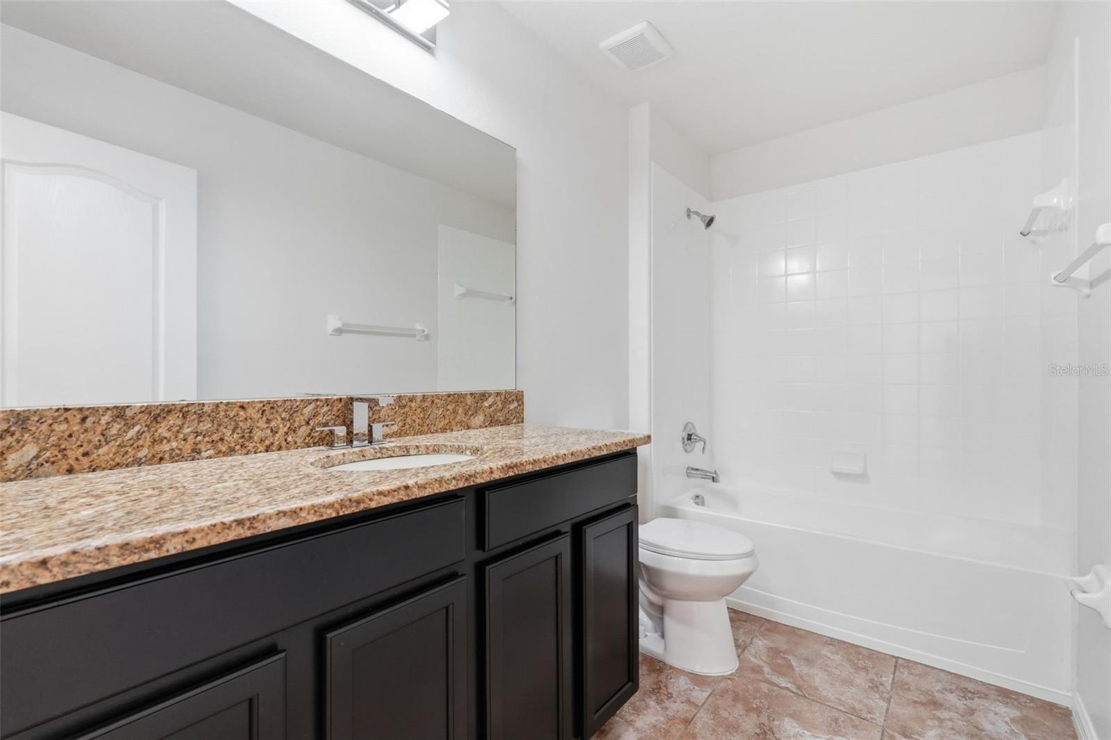 LAKESIDE PH 1A 2A & 05 - Residential