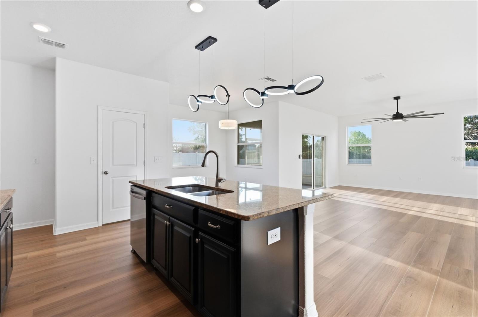 LAKESIDE PH 1A 2A & 05 - Residential