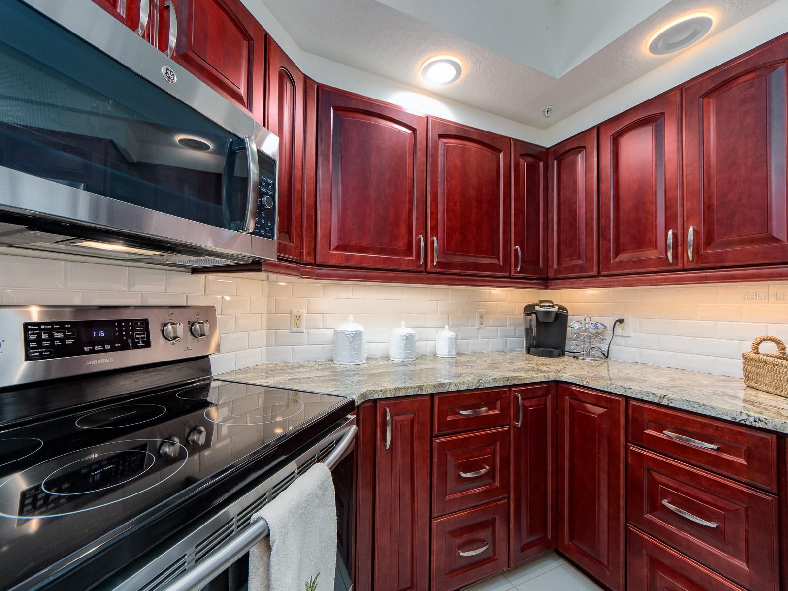 GRANDE ON SAND KEY CONDO - Residential