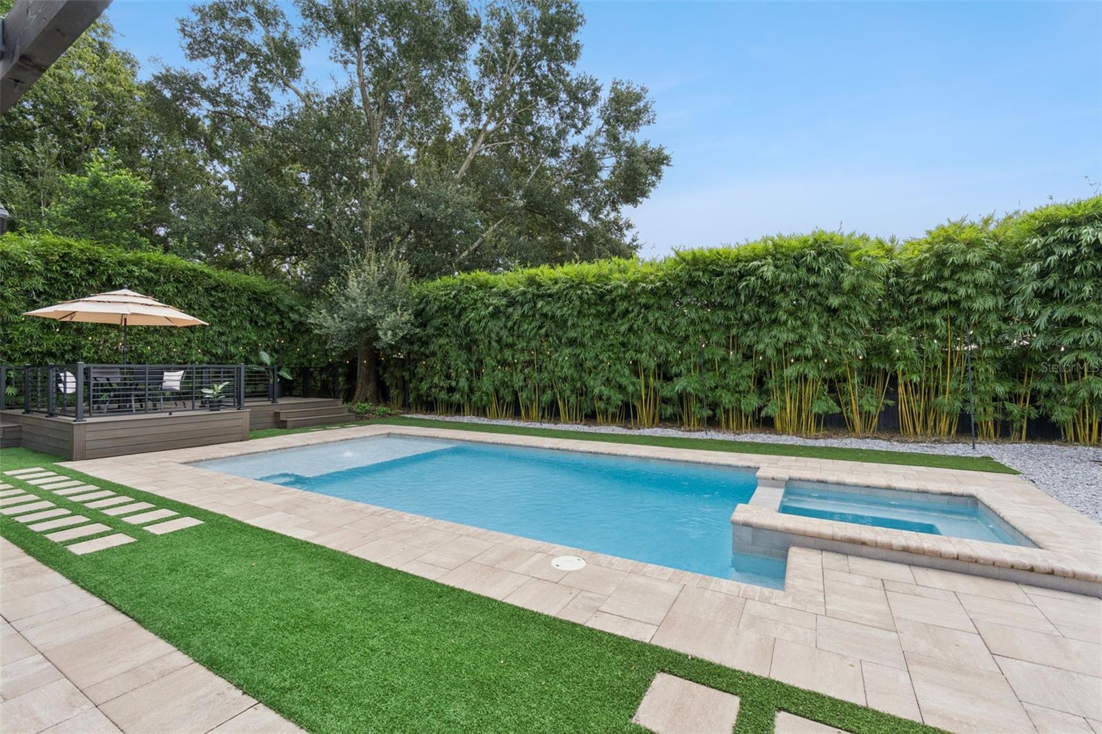6102 SAND PINES ESTATES BOULEVARD
