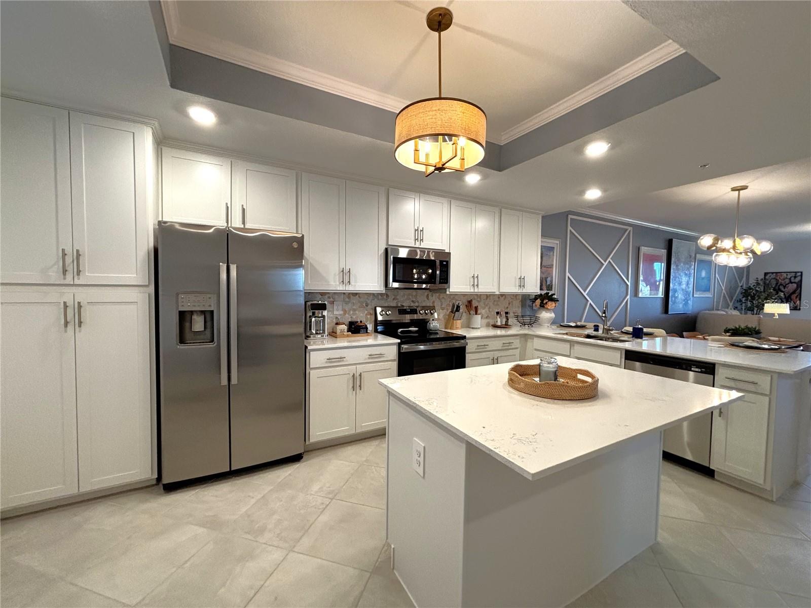 WELLEN GOLF & COUNTRY CLUB - Residential Lease