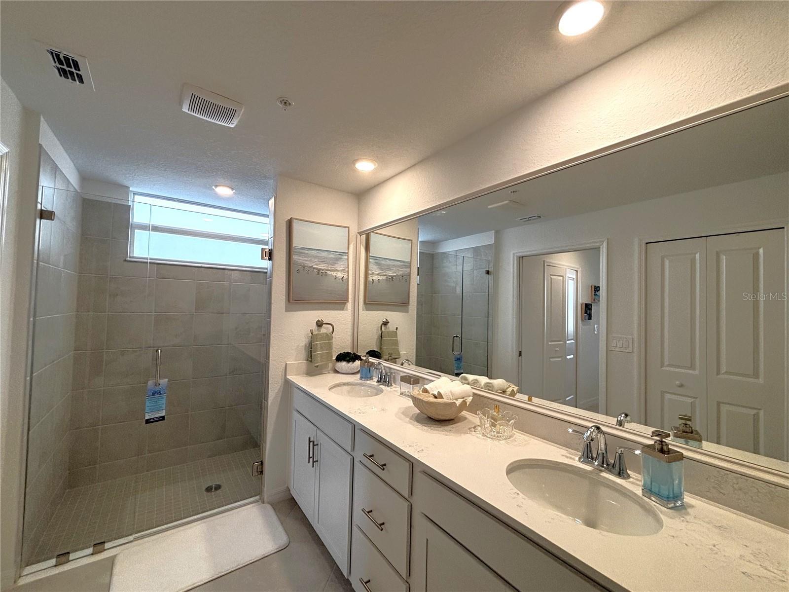 WELLEN GOLF & COUNTRY CLUB - Residential Lease