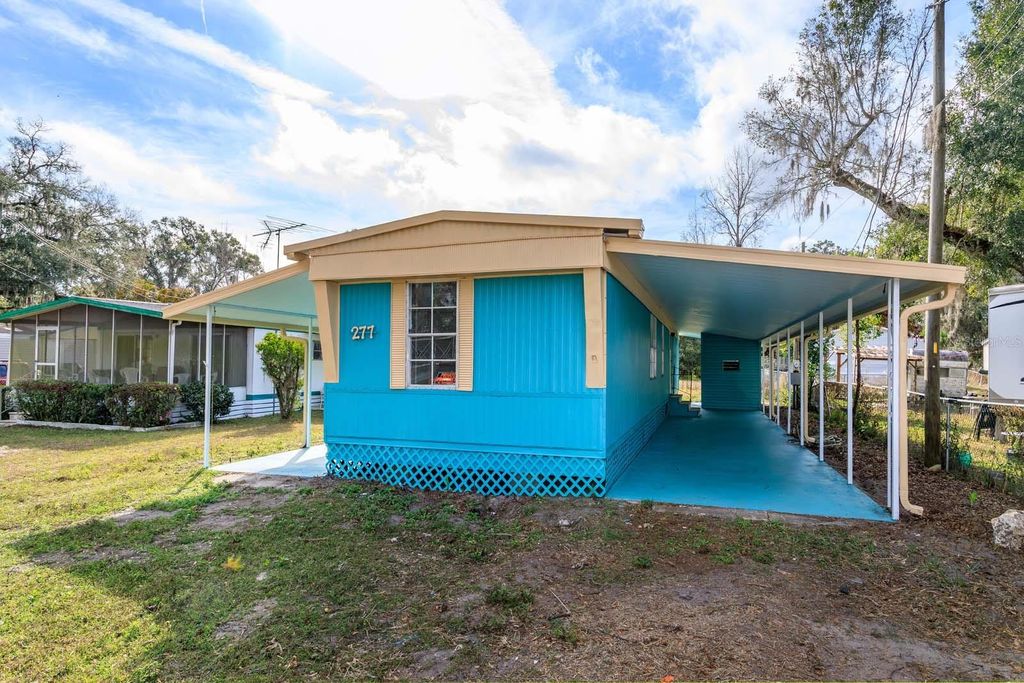 Photo of 277 W Palm Avenue, Bushnell, FL 33513 (MLS # G5106273)