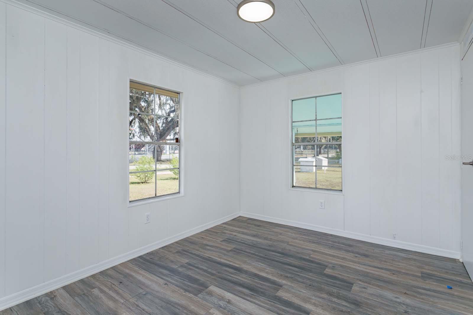 SUMTER GDNS&BUSHNELL PARK 02 - Residential