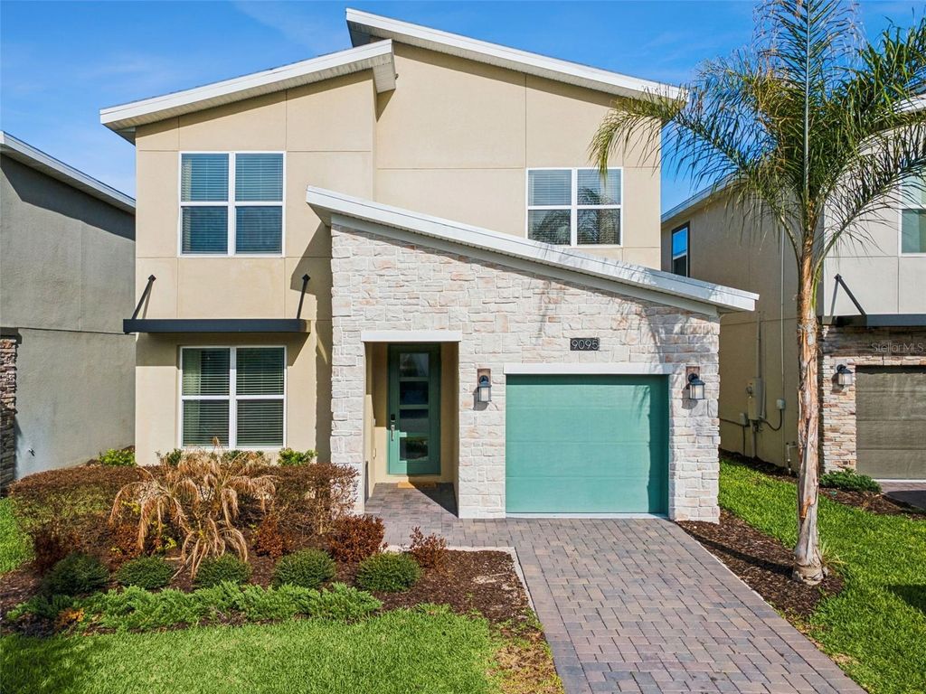 Photo of 9095 Sommerset Hills Drive, Davenport, FL 33896 (MLS # O6389491)