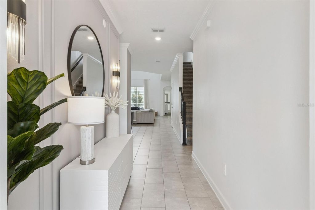 Photo of 9095 Sommerset Hills Drive, Davenport, FL 33896 (MLS # O6389491)