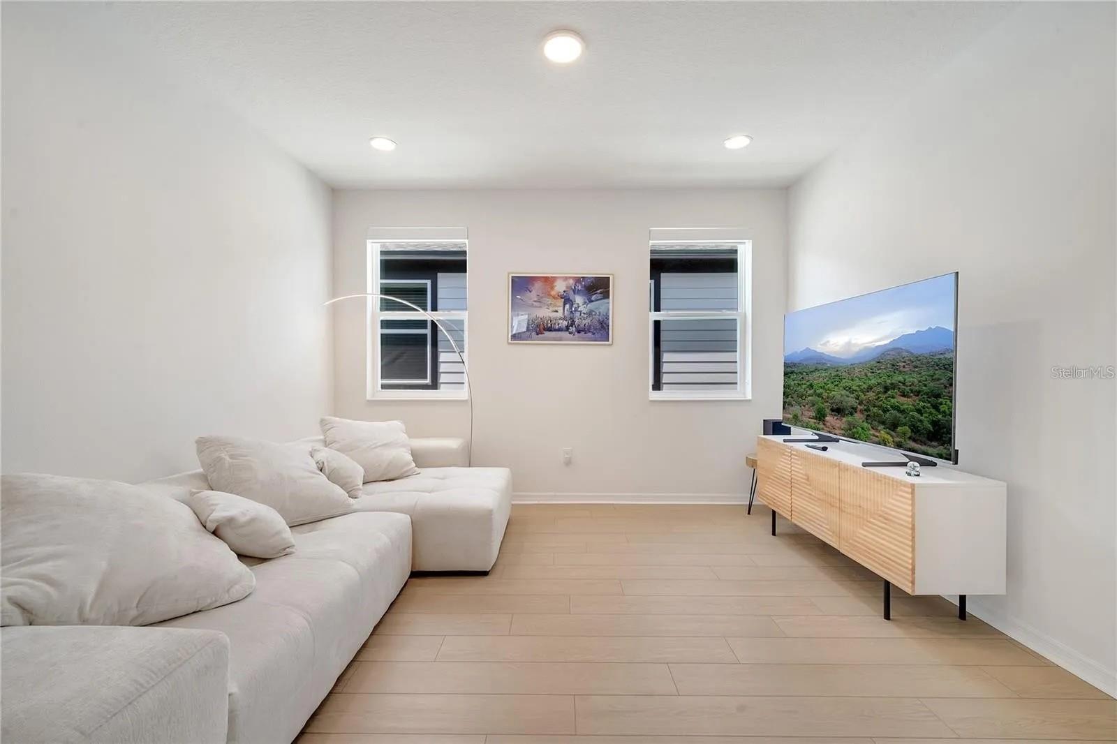 ENCORE AT OVATION - Residential