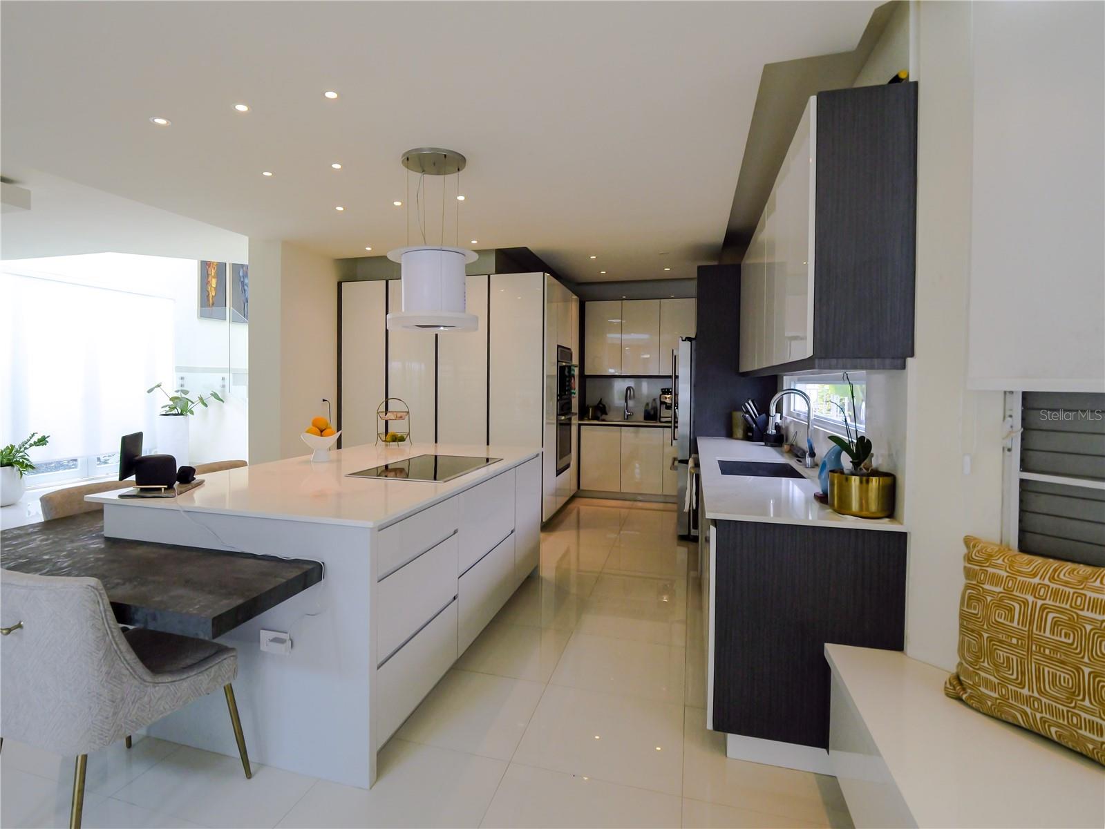 PASEOS - Residential