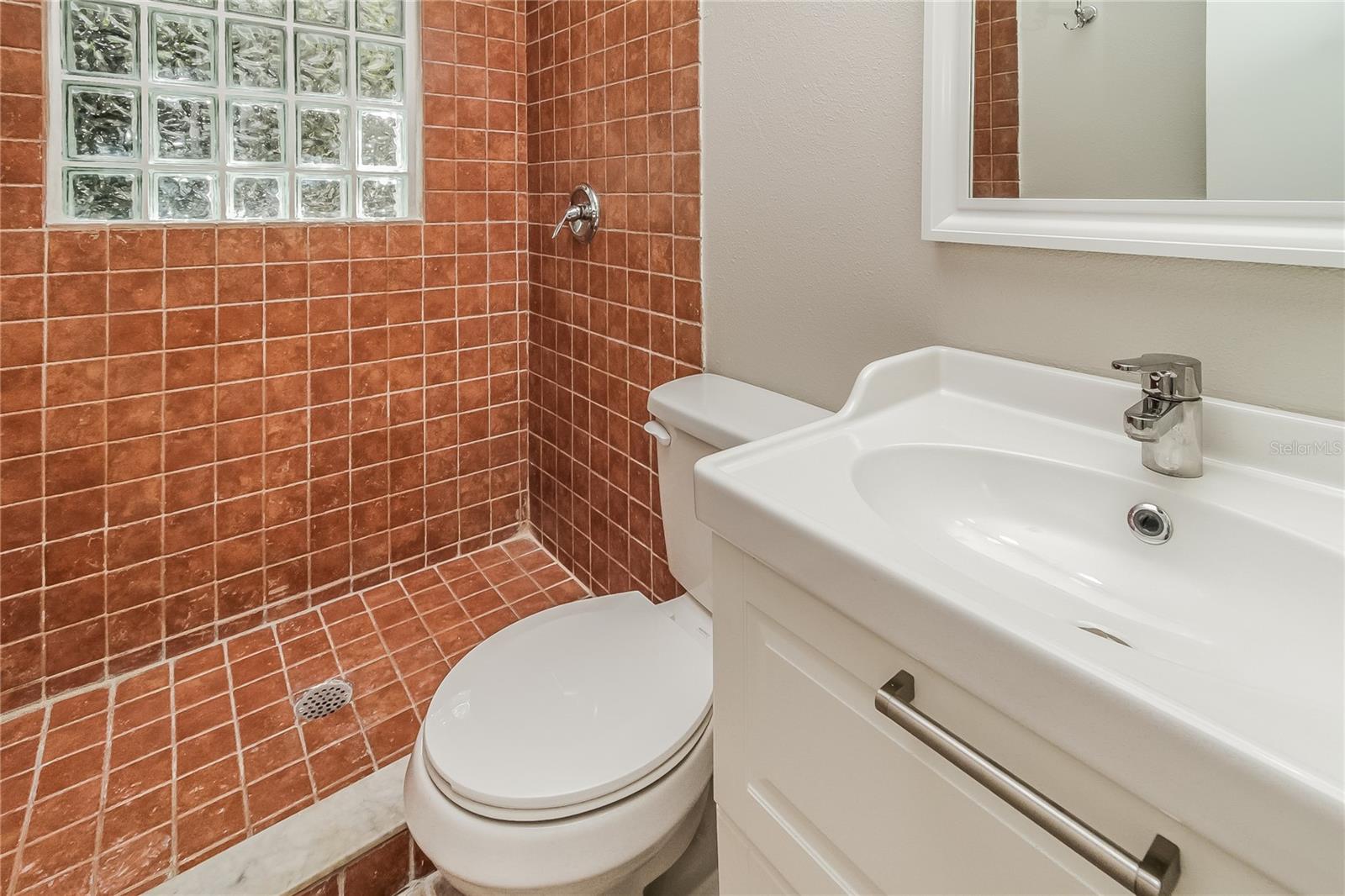 MOUNT DORA - Residential Lease