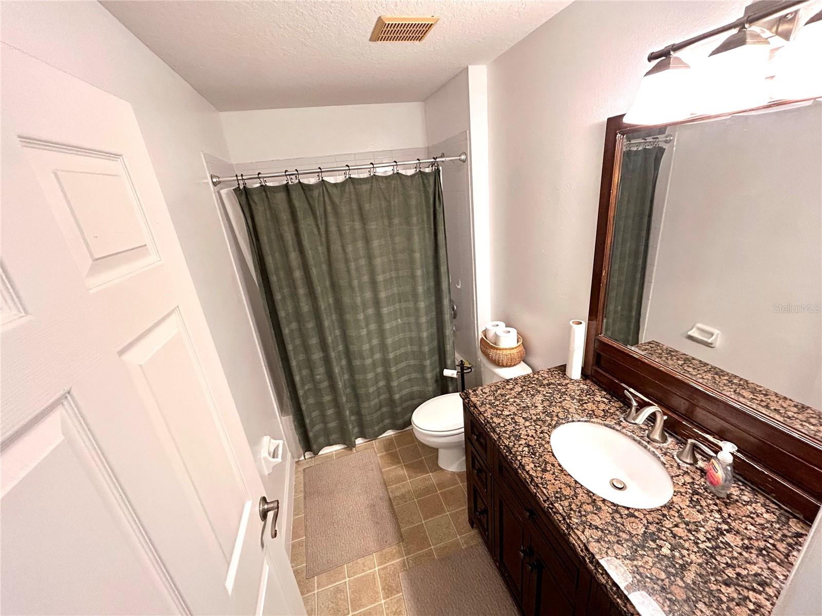 OAKHURST RESERVE UNIT ONE - Residential