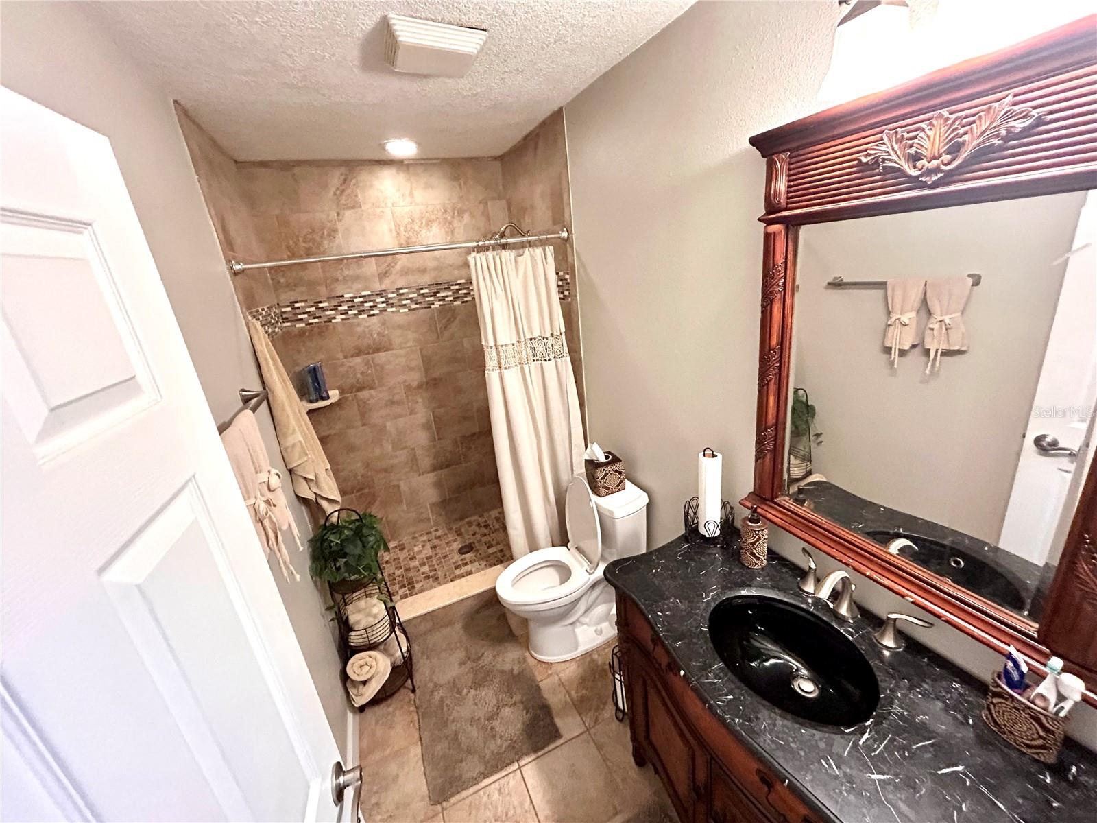 OAKHURST RESERVE UNIT ONE - Residential