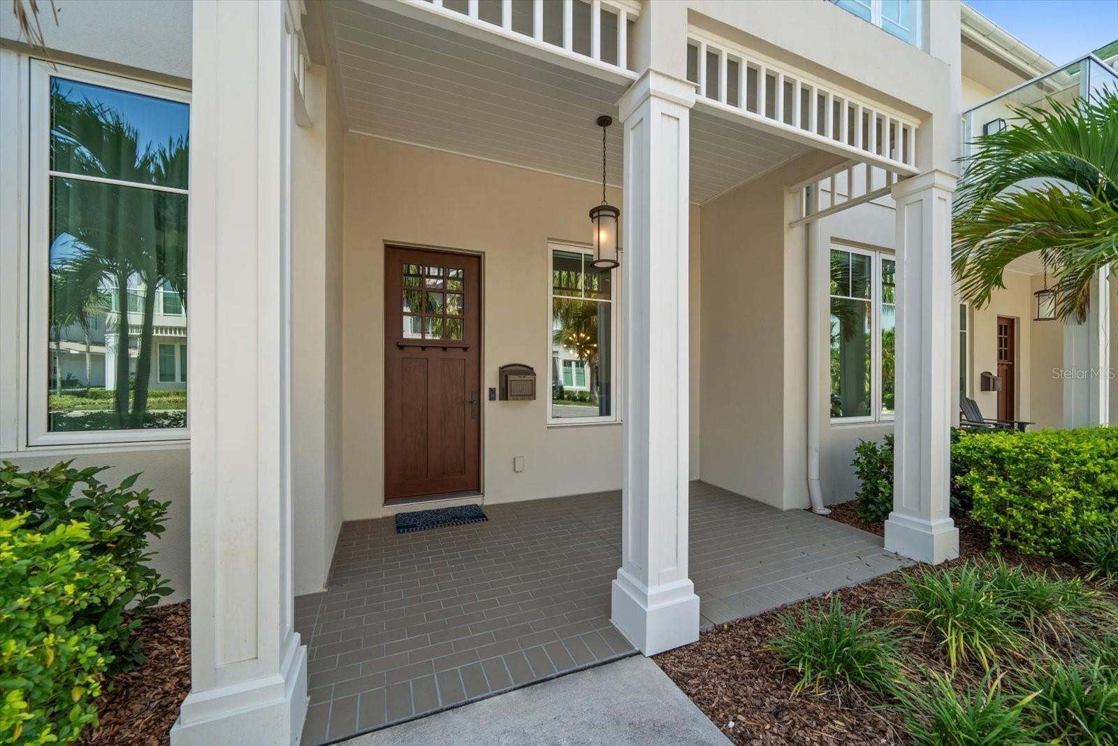 12 COUNTRY CLUB LANE