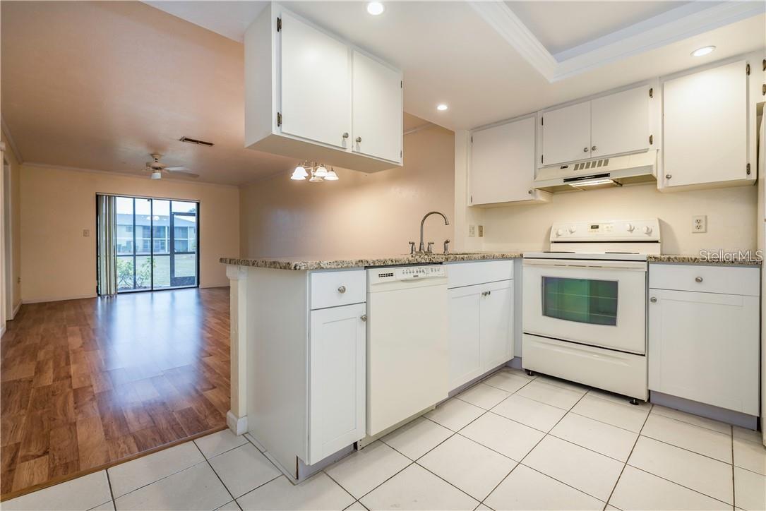 LAKESHORE CHARLOTTE COUNTY PH 03 - Residential Lease