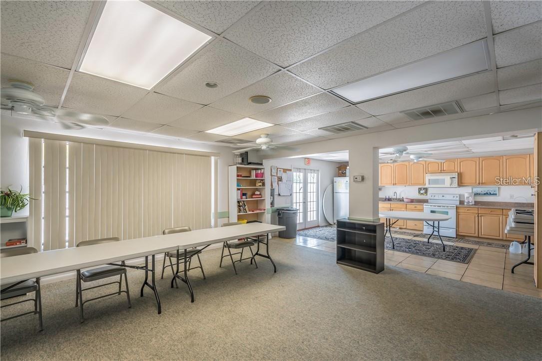 LAKESHORE CHARLOTTE COUNTY PH 03 - Residential Lease