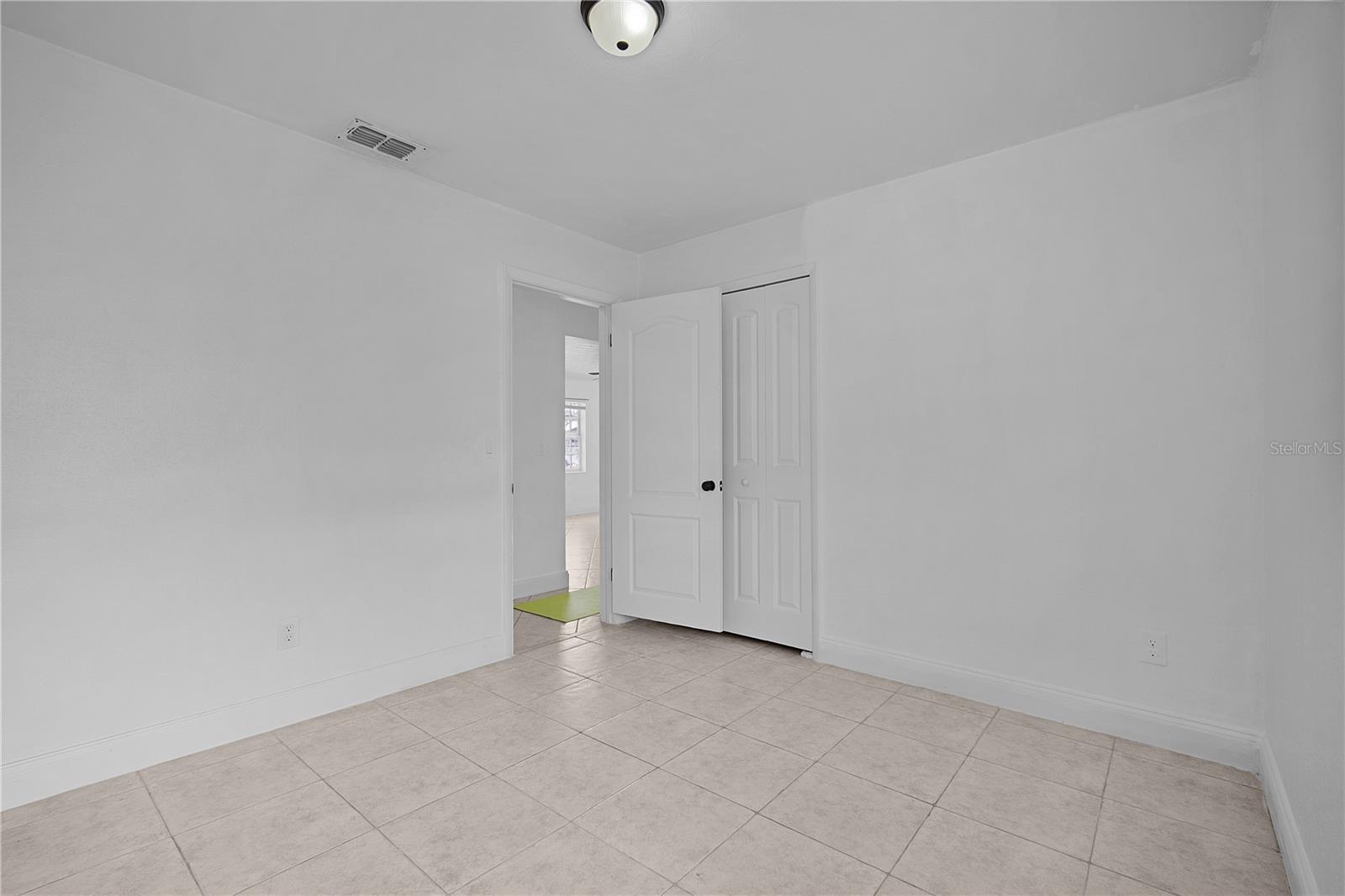 MAEBERT SUBDIVISION REPLAT BLKS 1 AND 5 - Residential