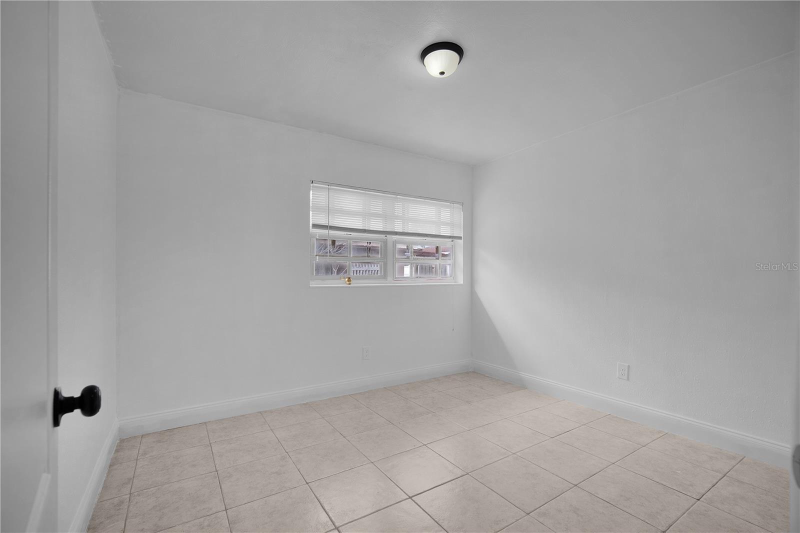 MAEBERT SUBDIVISION REPLAT BLKS 1 AND 5 - Residential