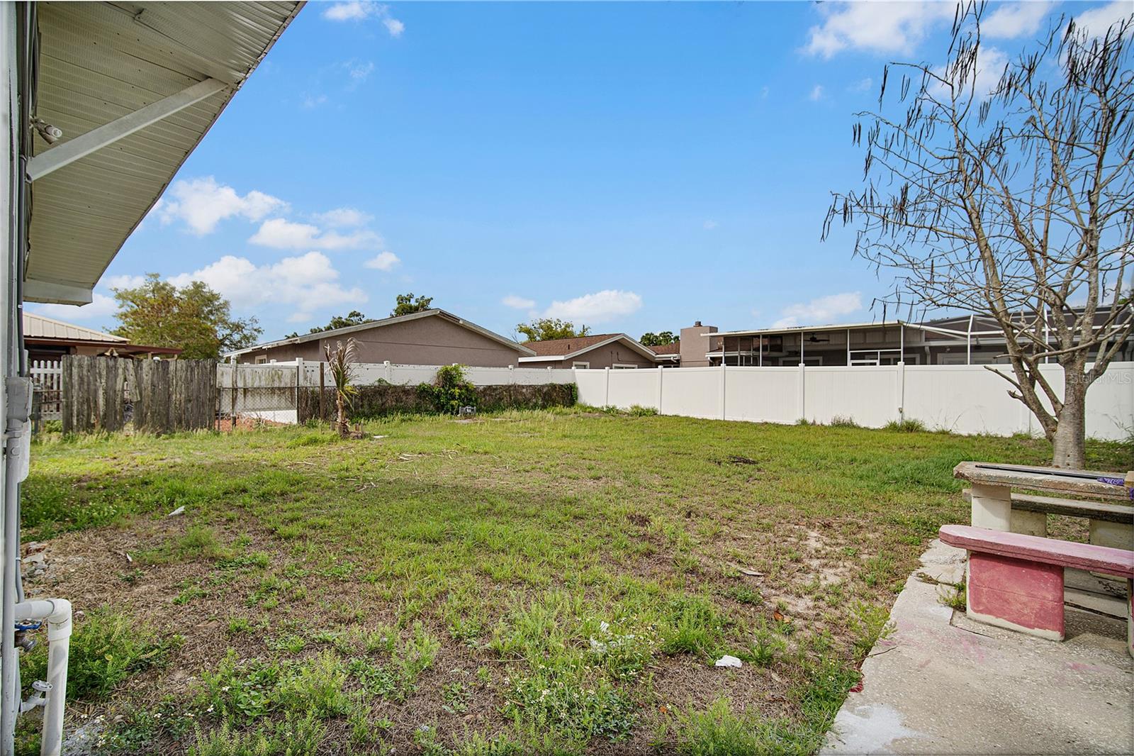 MAEBERT SUBDIVISION REPLAT BLKS 1 AND 5 - Residential