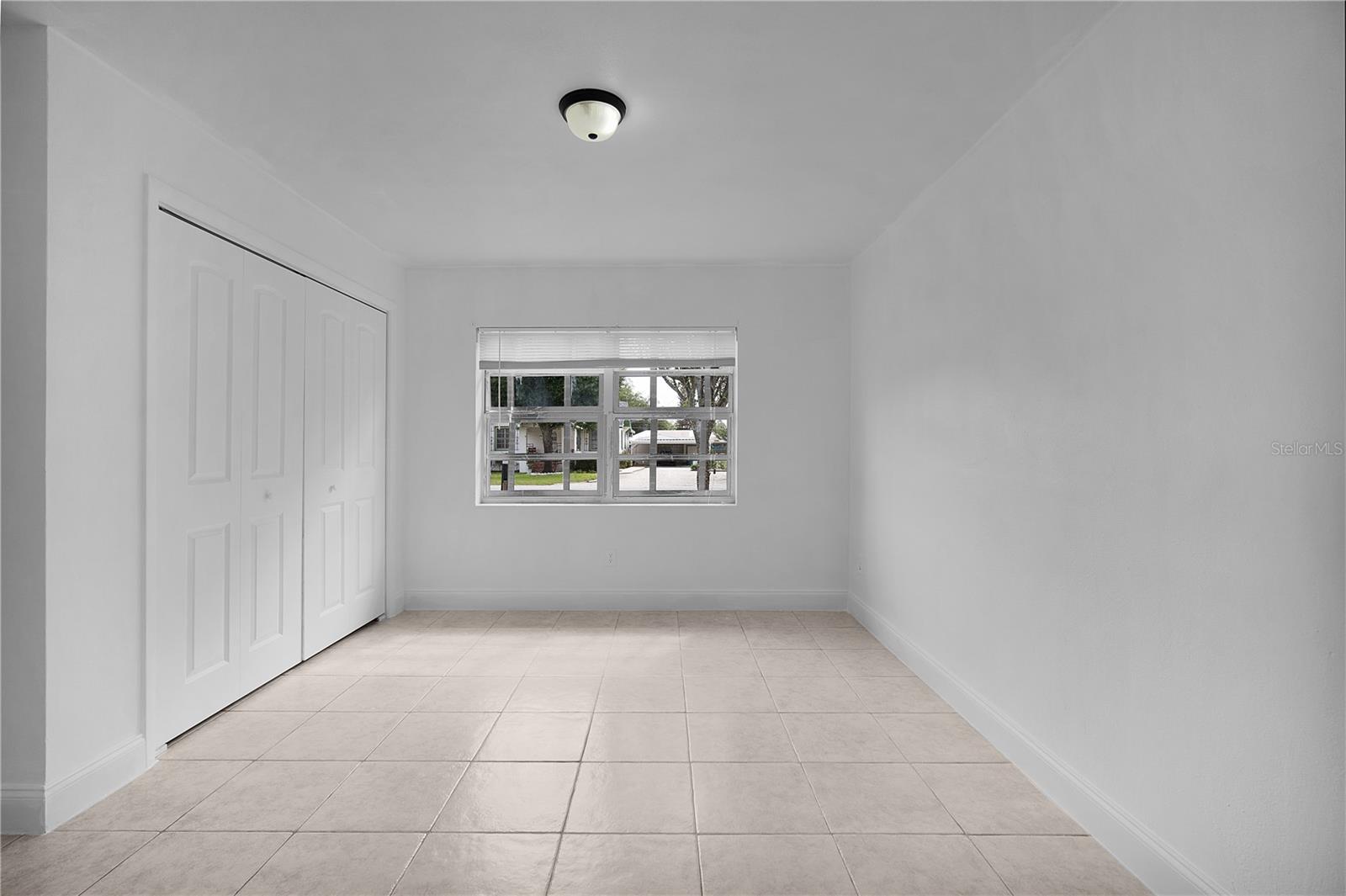 MAEBERT SUBDIVISION REPLAT BLKS 1 AND 5 - Residential