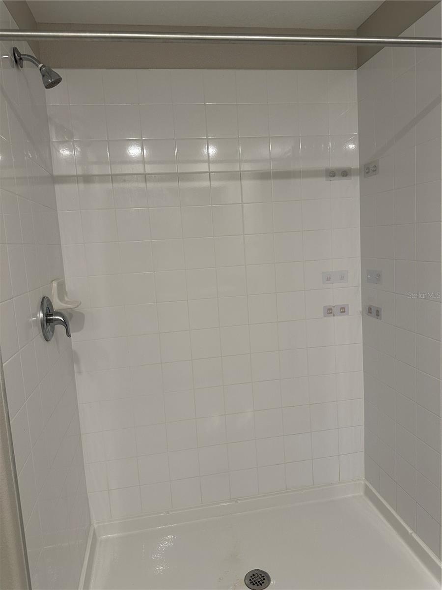 LEISEY SUB - Residential Lease