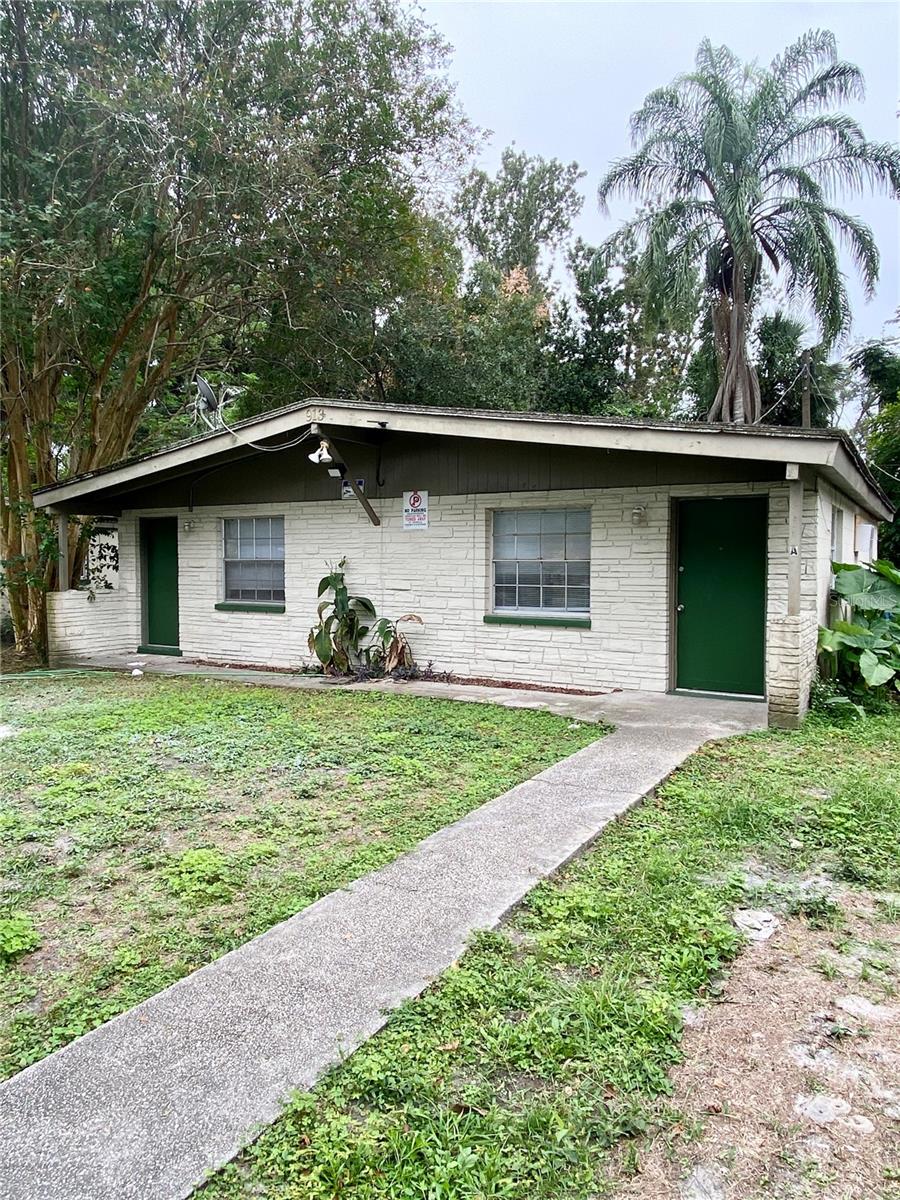 Investor opportunity! This income-producing quadruplex features two separate buildings on one parcel, each offering two 1-bedroom, 1-bathroom units for a total of four rentable residences. Each unit is well-maintained, with solid concrete block construction and spacious layouts ideal for long-term tenants or short-term rental strategies. Located in a high-demand rental area of Tampa, the property offers excellent cash flow potential and consistent occupancy. Tenants enjoy ample parking, separate entrances, and easy access to local shops, transit, and major highways. Whether you’re expanding your portfolio or stepping into multifamily investing, this property is a rare find!
From I-275, take the Fletcher Avenue exit and head east. Turn right onto N Nebraska Avenue, then left onto E 123rd Avenue. The property will be on your right near the corner of E 123rd Avenue and N 9th Street.