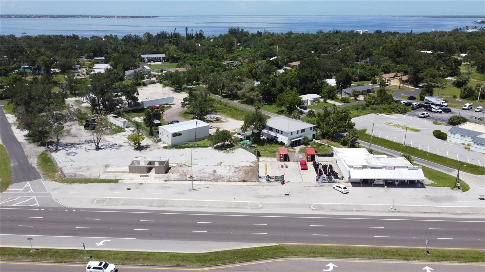 4549 & 4569 TAMIAMI TRAIL