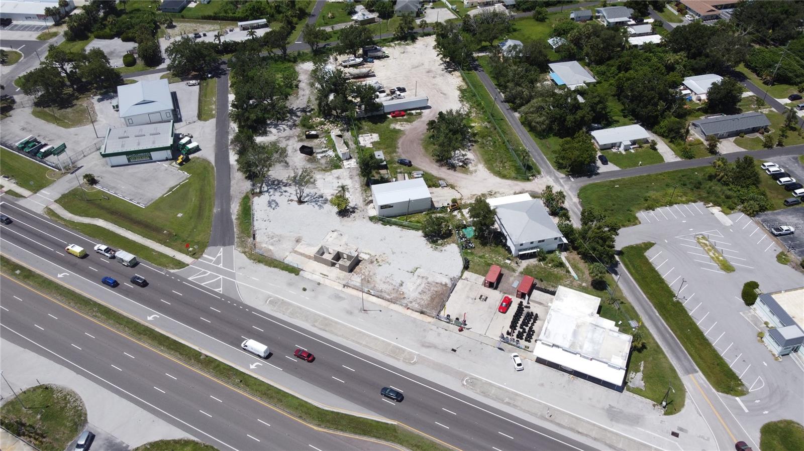 4549 & 4569 TAMIAMI TRAIL