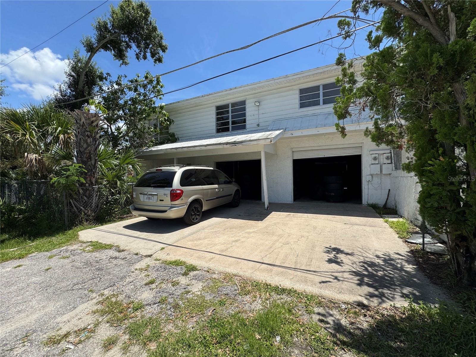 SIBLEYS CHARLOTTE HARBOR - Commercial Sale