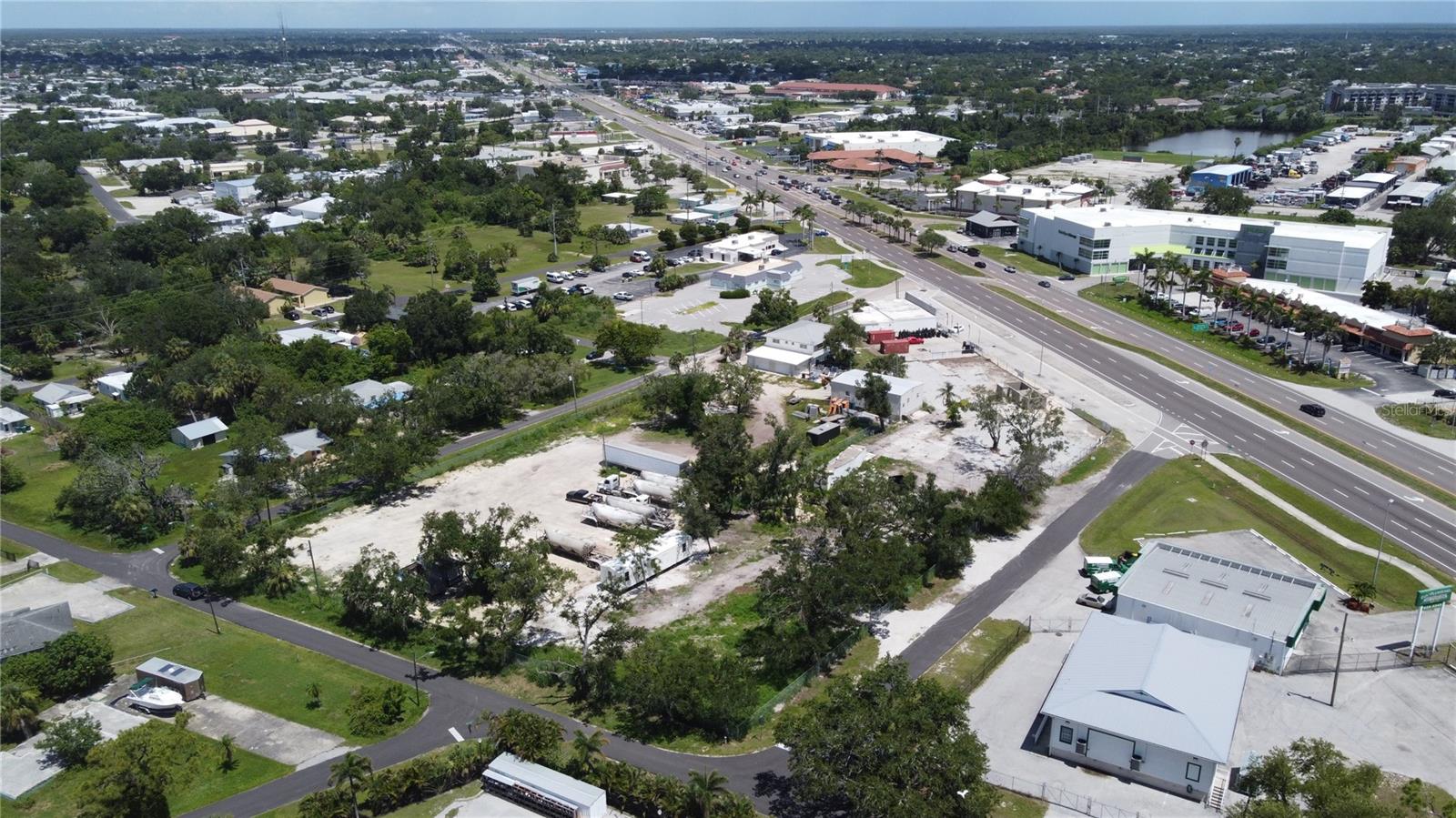 4549 & 4569 TAMIAMI TRAIL