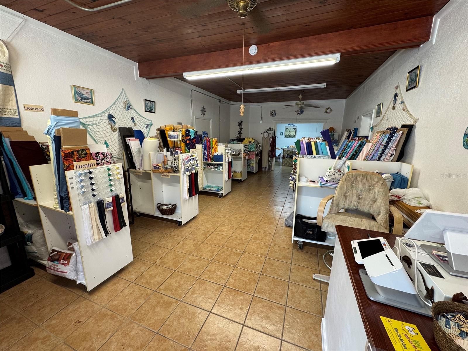 SIBLEYS CHARLOTTE HARBOR - Commercial Sale