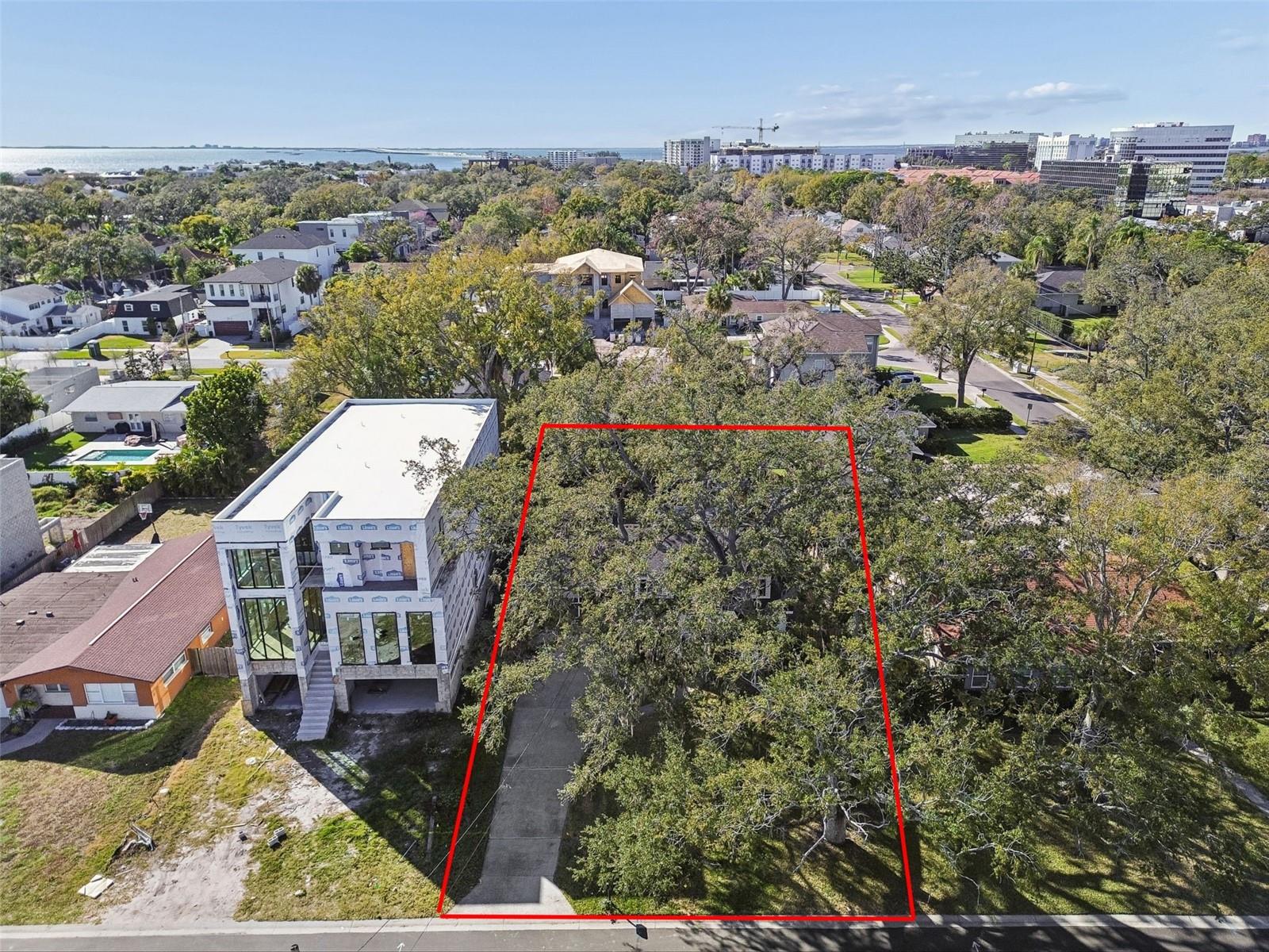 205 S OCCIDENT STREET