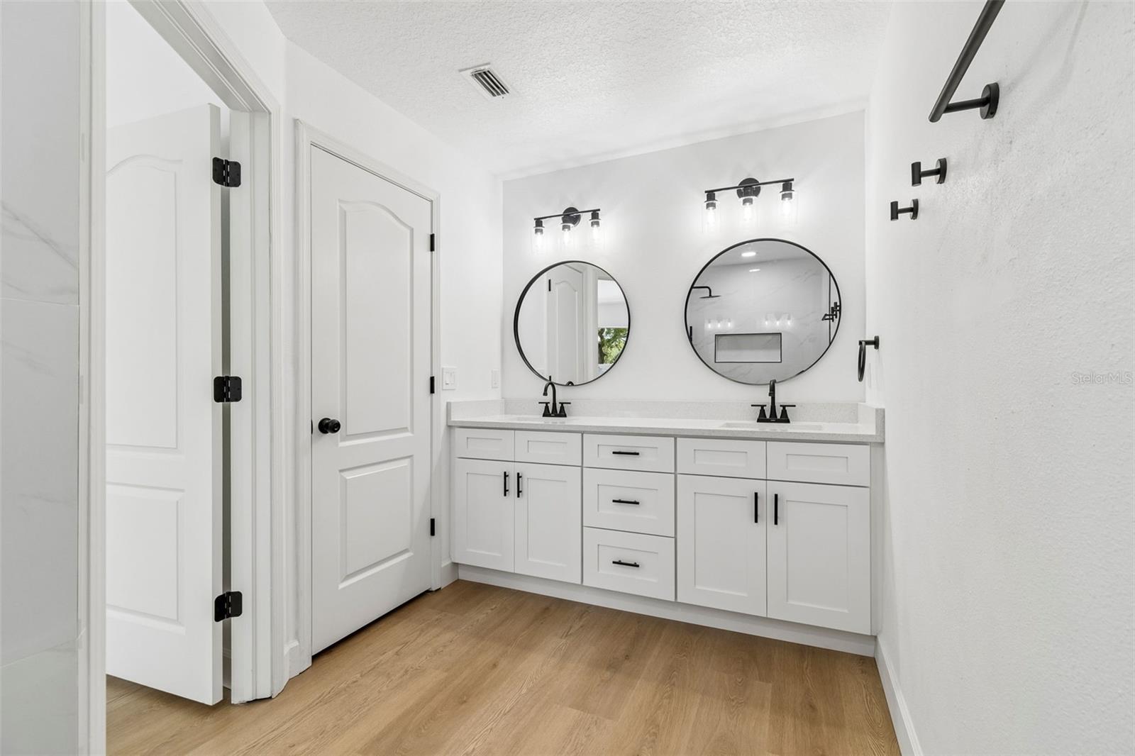 VALHALLA PH 1-2 - Residential