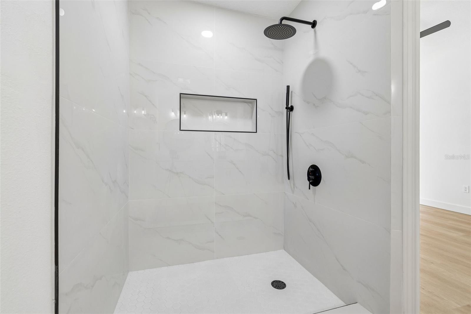 VALHALLA PH 1-2 - Residential