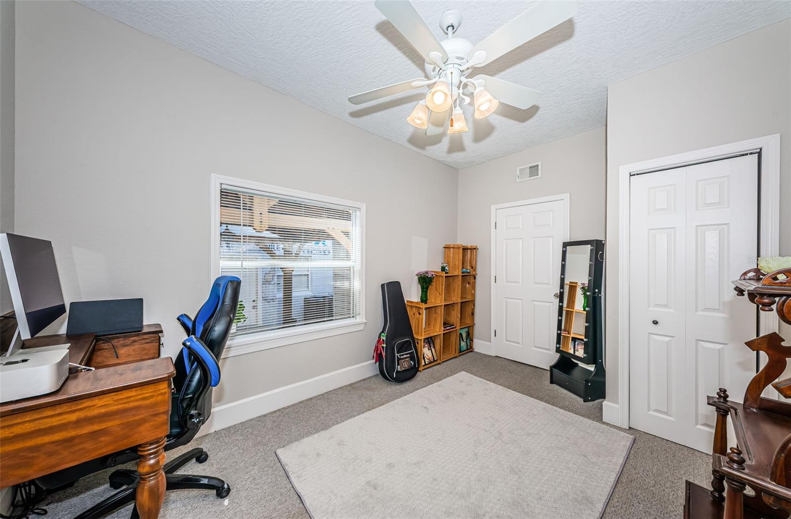 LONGLEYS SUB - Residential Lease